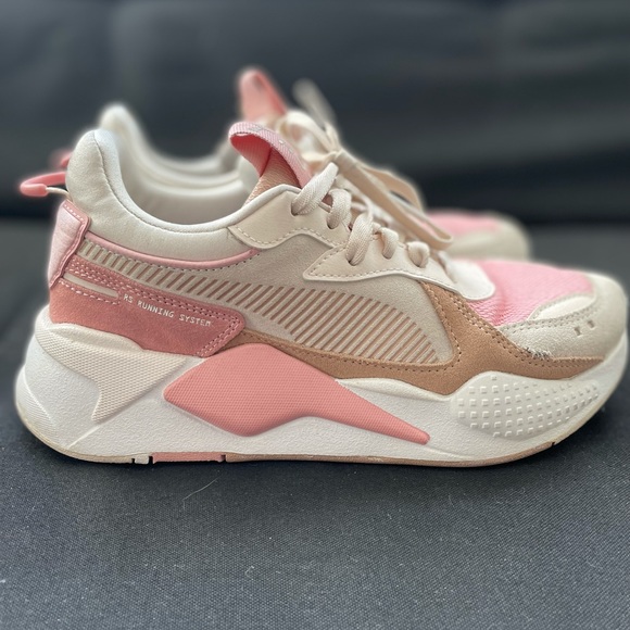 Puma RS-X Bridal Rose Running Shoe - Picture 2 of 10